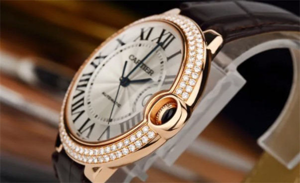 卡地亚手表进灰了解决技巧汇总(图) 卡地亚手表进灰了解决技巧汇总(图)