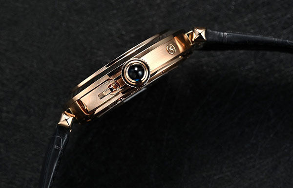 卡地亚手表进水了应该咋处理(图) 卡地亚手表进水了应该咋处理(图)