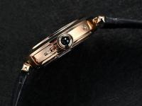 卡地亚手表进水了应该咋处理